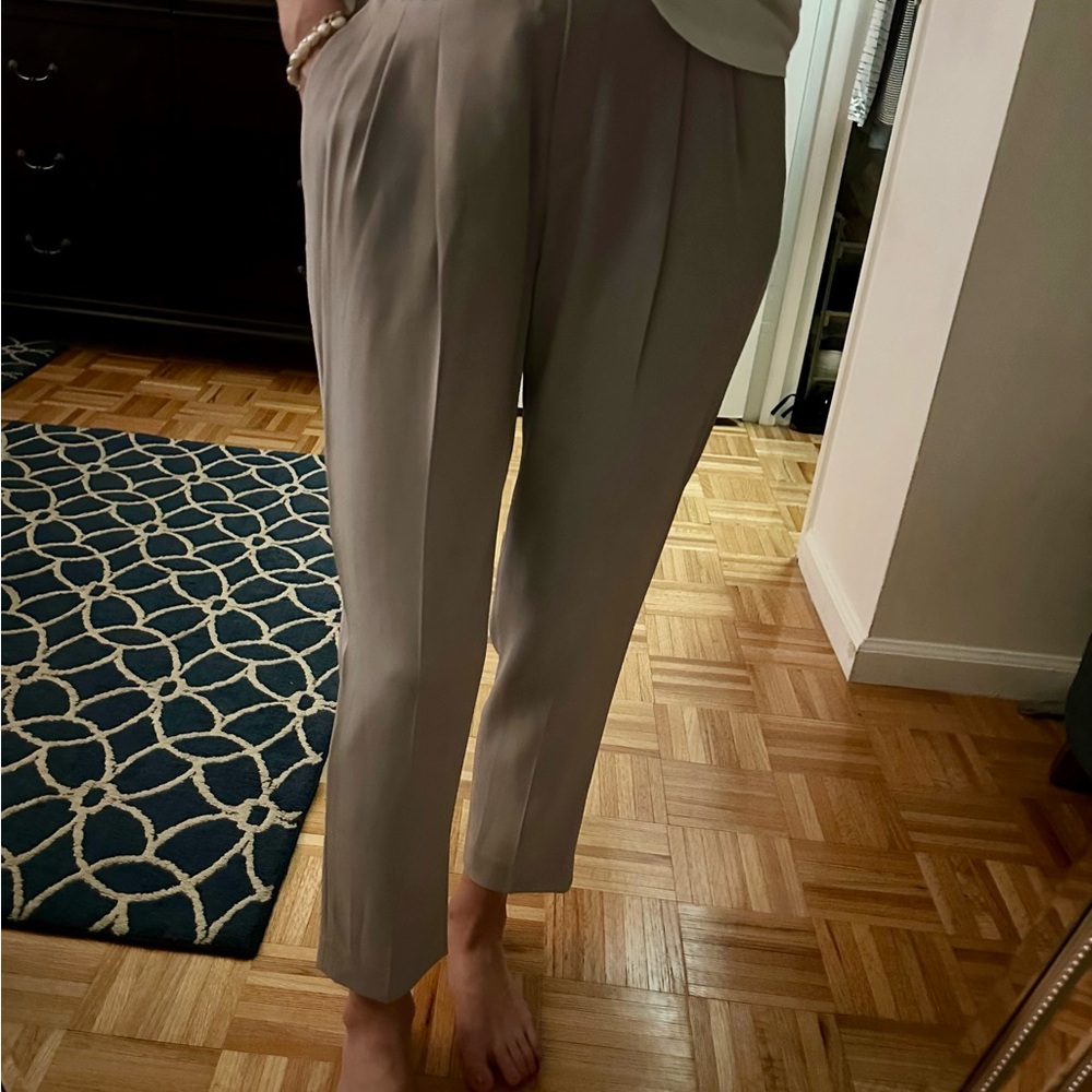 Aritzia Beige Women's Pants